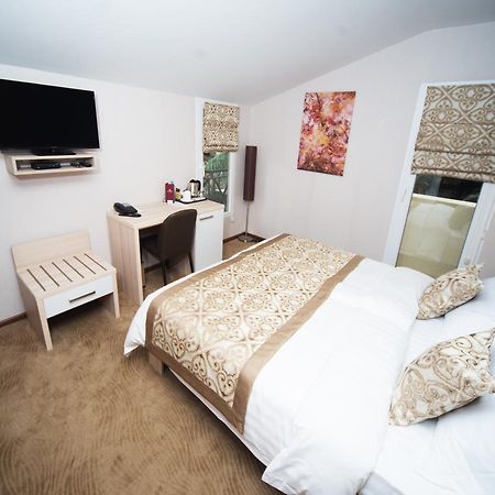 Iberia Didube Hotel Tbiliszi Kültér fotó