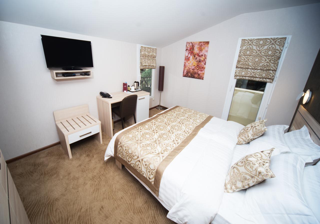 Iberia Didube Hotel Tbiliszi Kültér fotó